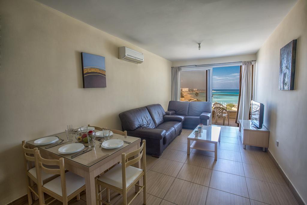 Pallinio Fig Tree Bay Apartments Protaras Dış mekan fotoğraf